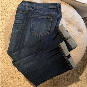Ann Taylor Loft Curvy Straight Crop Jeans 31/12